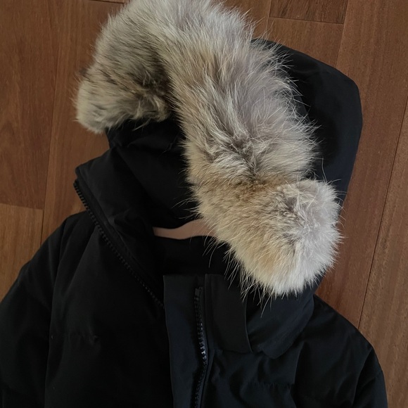 Canada Goose Mystique Parka size S/P - Picture 8 of 9